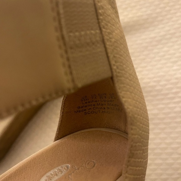 Dr. Scholl's Original Collection Wedge Sandal - Picture 6 of 6